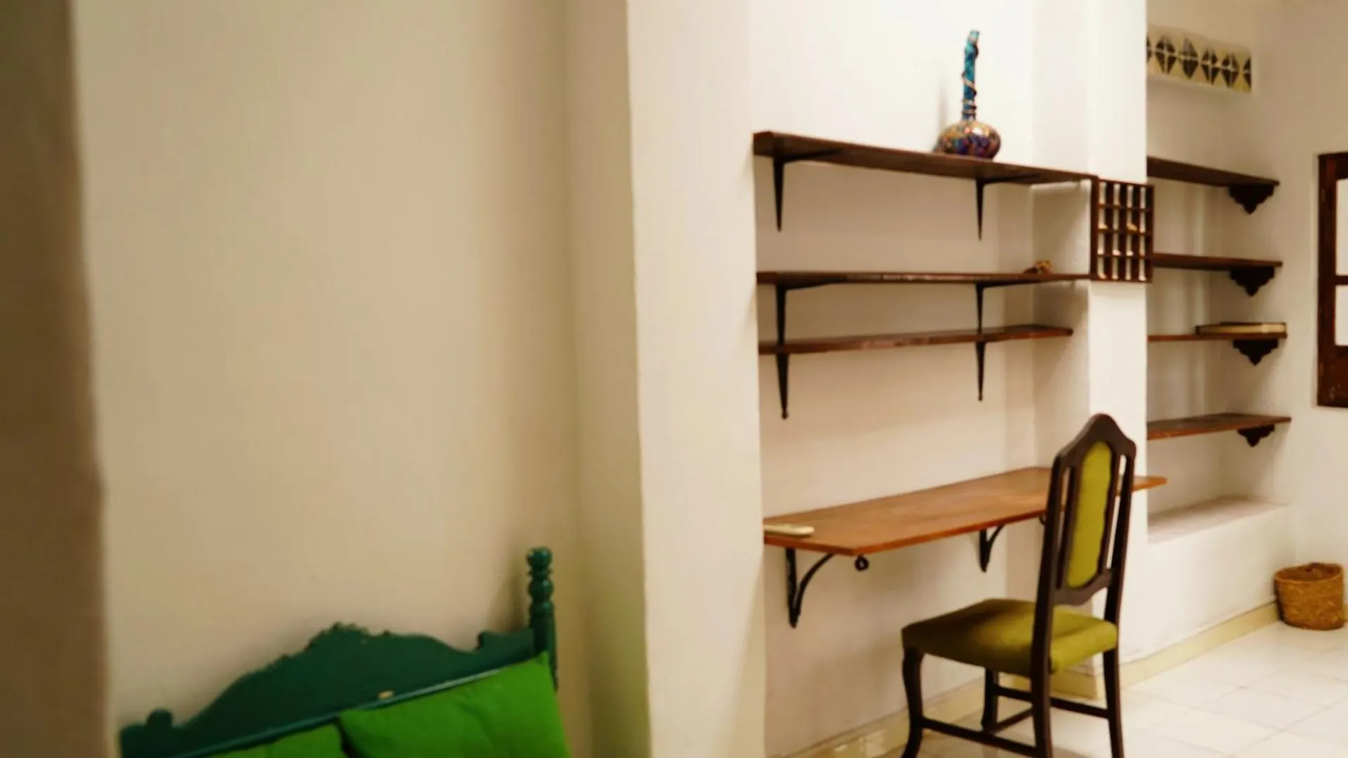 Séjour chez l'habitant Appartement Atelier D à Tunis